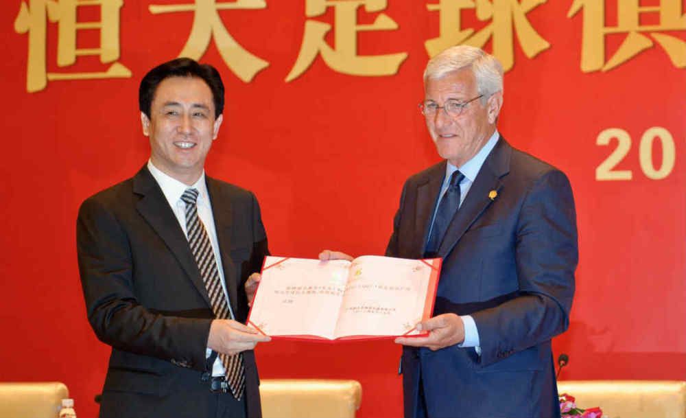 亚洲三级自拍